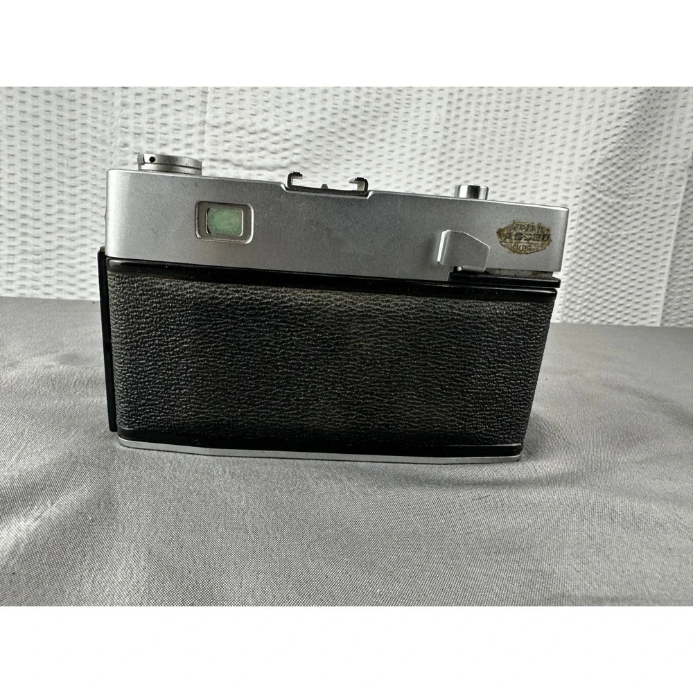 PETRI 7S CircleEyeSystem 35mm Film Camera 45mm‎ f/2.8 Lens Case & Strap UNTESTED